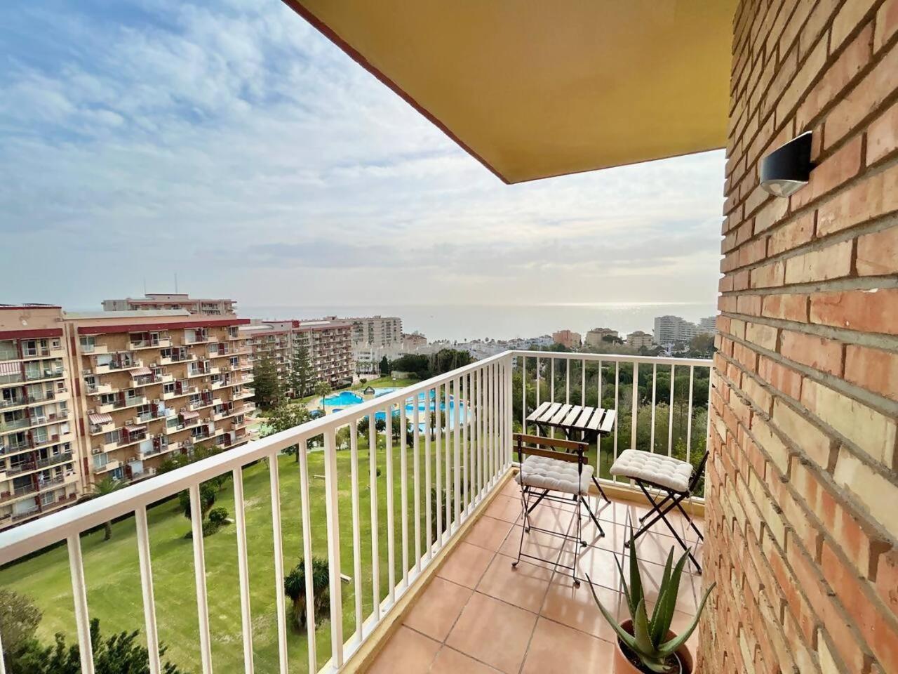 Acogedor Apartamento En Benalmadena Vistas Kültér fotó