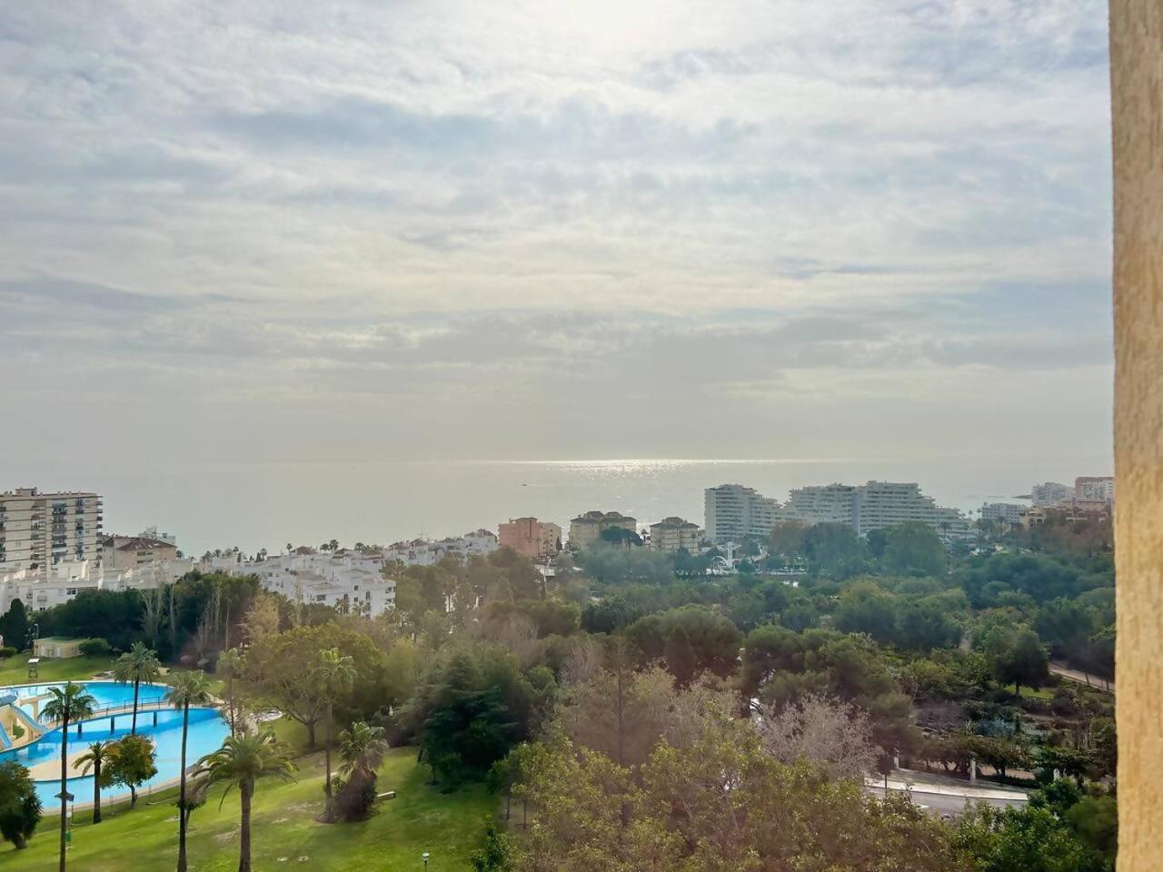Acogedor Apartamento En Benalmadena Vistas Kültér fotó